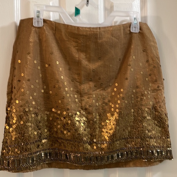 Jennifer Lopez NWT  bronze sequin skirt 8 - Picture 6 of 10